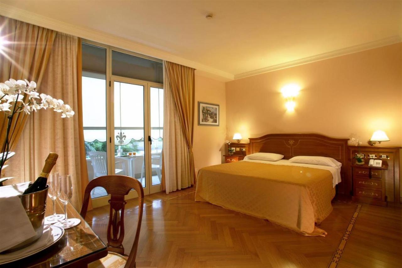 Hotel Firenze Абано-Терме Экстерьер фото